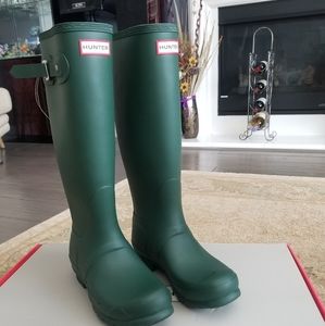 Original Hunter Green Rain Boots sz 7